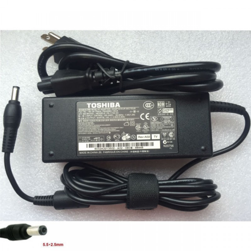 Toshiba Satellite L55D Laptop Adapter